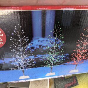 New 6 ft.Outdoor Christmas tree w/LED Lights